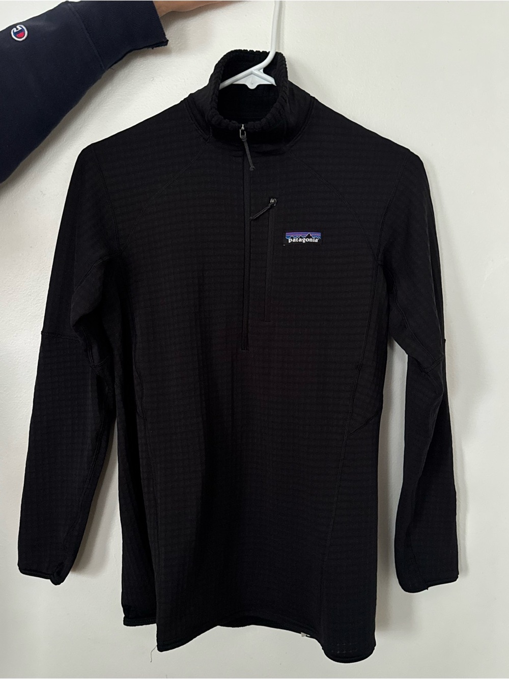 Patagonia Black XS Quarter-Zip Pullover